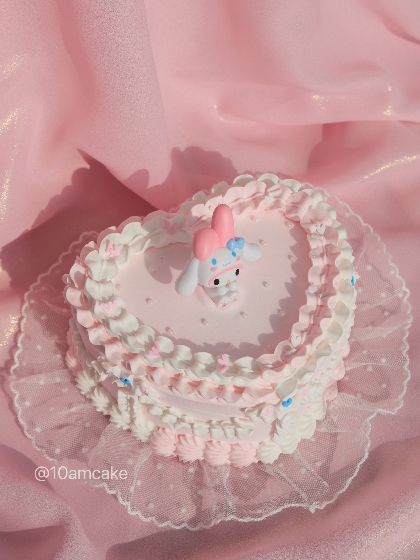 My Melody Playing Dress Up