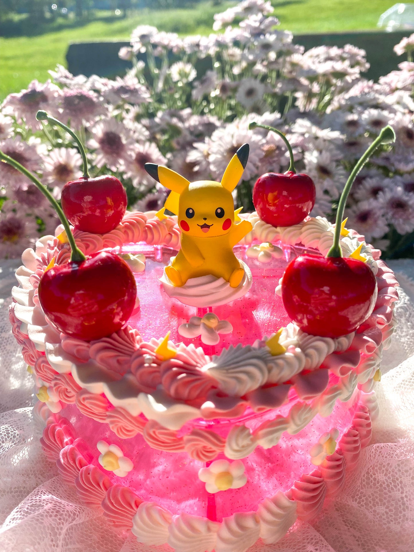 JELLY CAKE - Pikachu in Daisy Garden - Pokemon