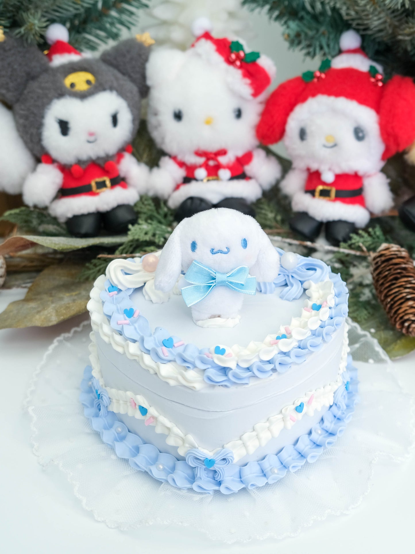 Cinnamoroll Layered Cake - Plushie