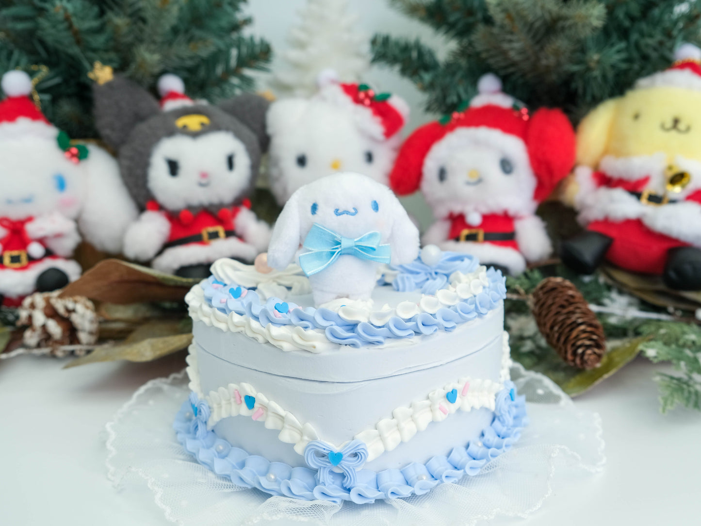 Cinnamoroll Layered Cake - Plushie