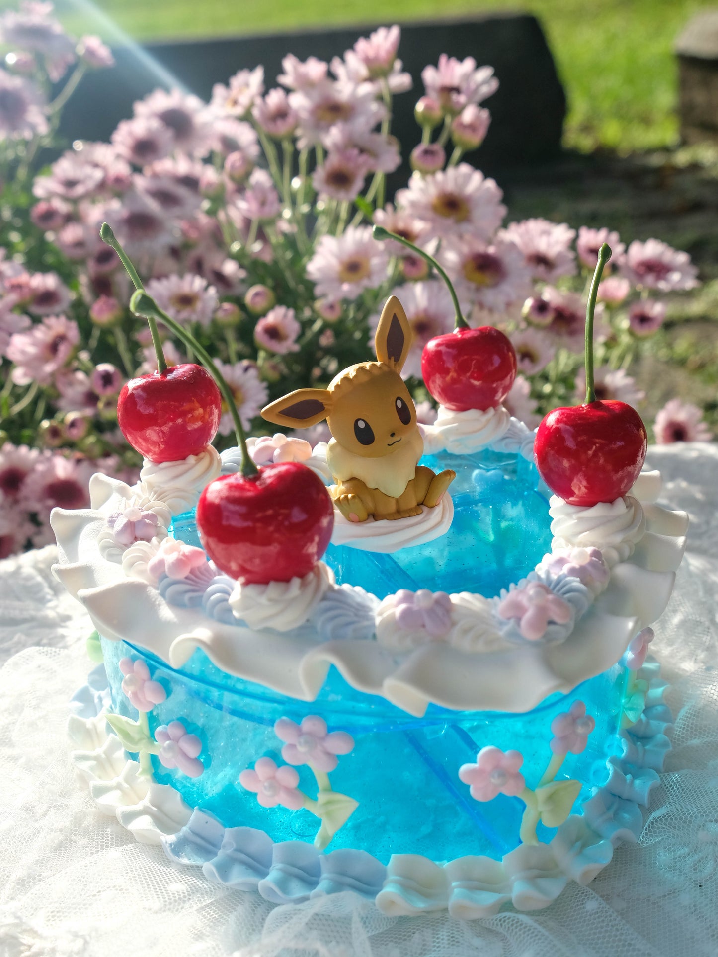 JELLY CAKE- Eevee in the Flower Field - Pokemon