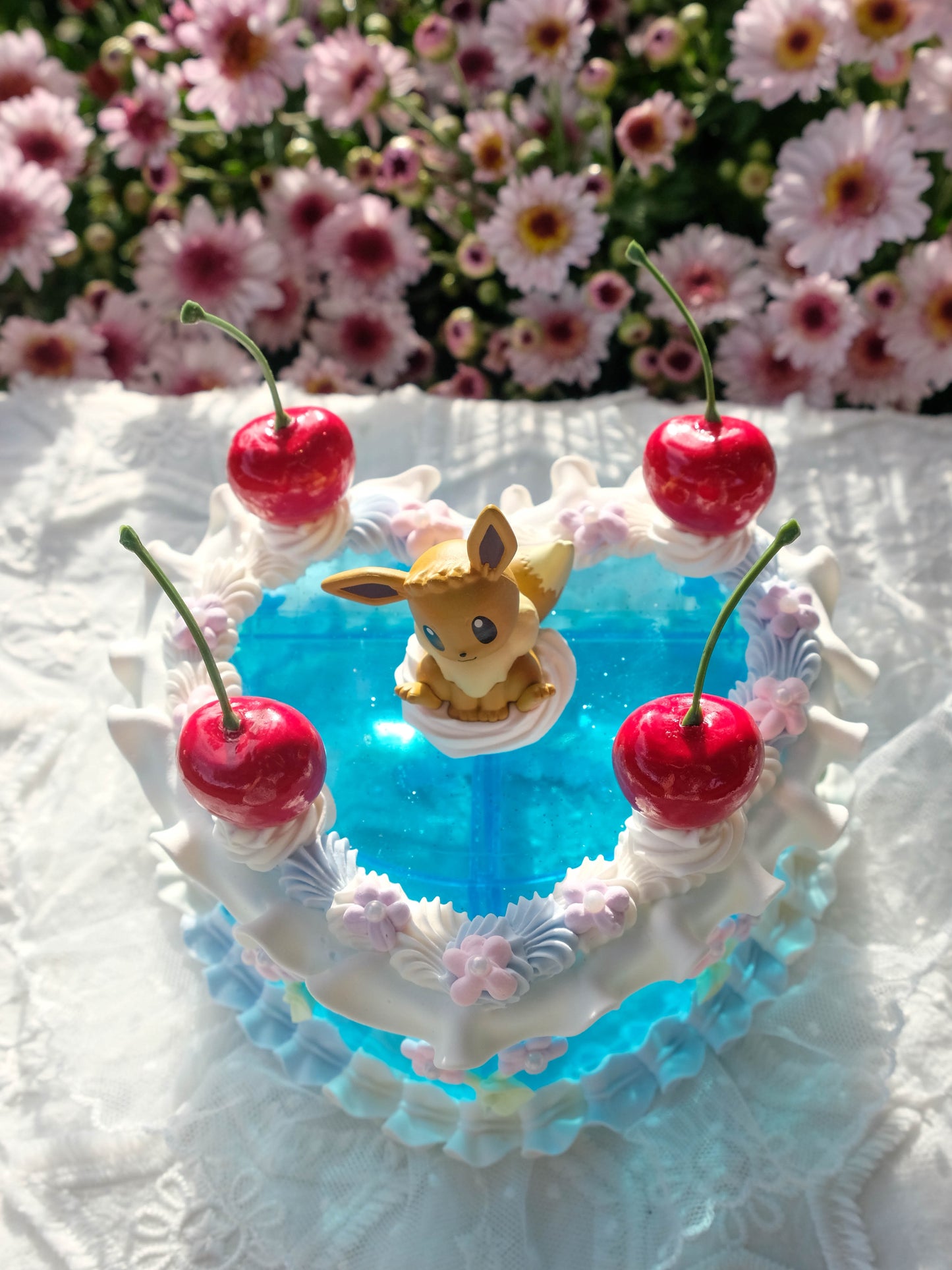 JELLY CAKE- Eevee in the Flower Field - Pokemon