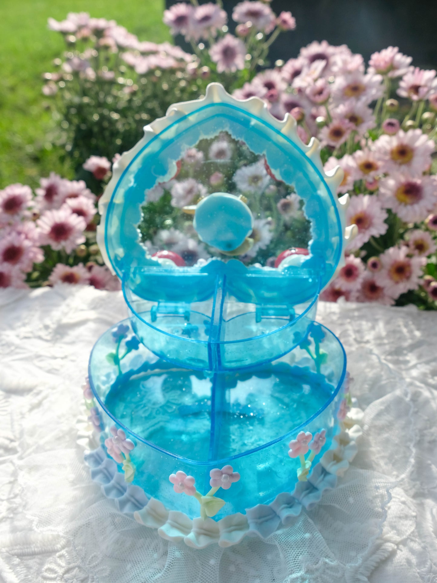 JELLY CAKE- Eevee in the Flower Field - Pokemon
