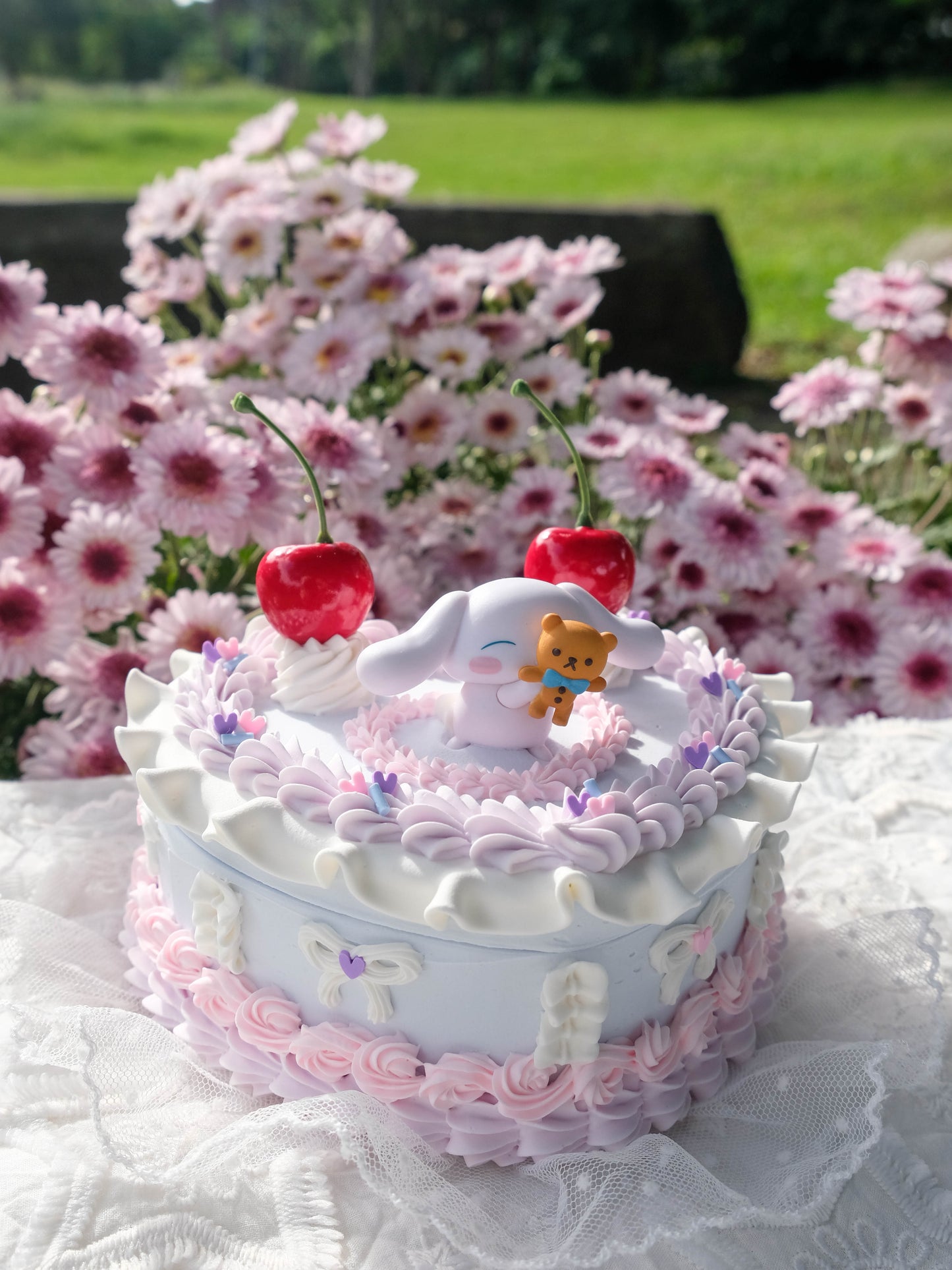 Cinnamoroll Teddy Peakaboo