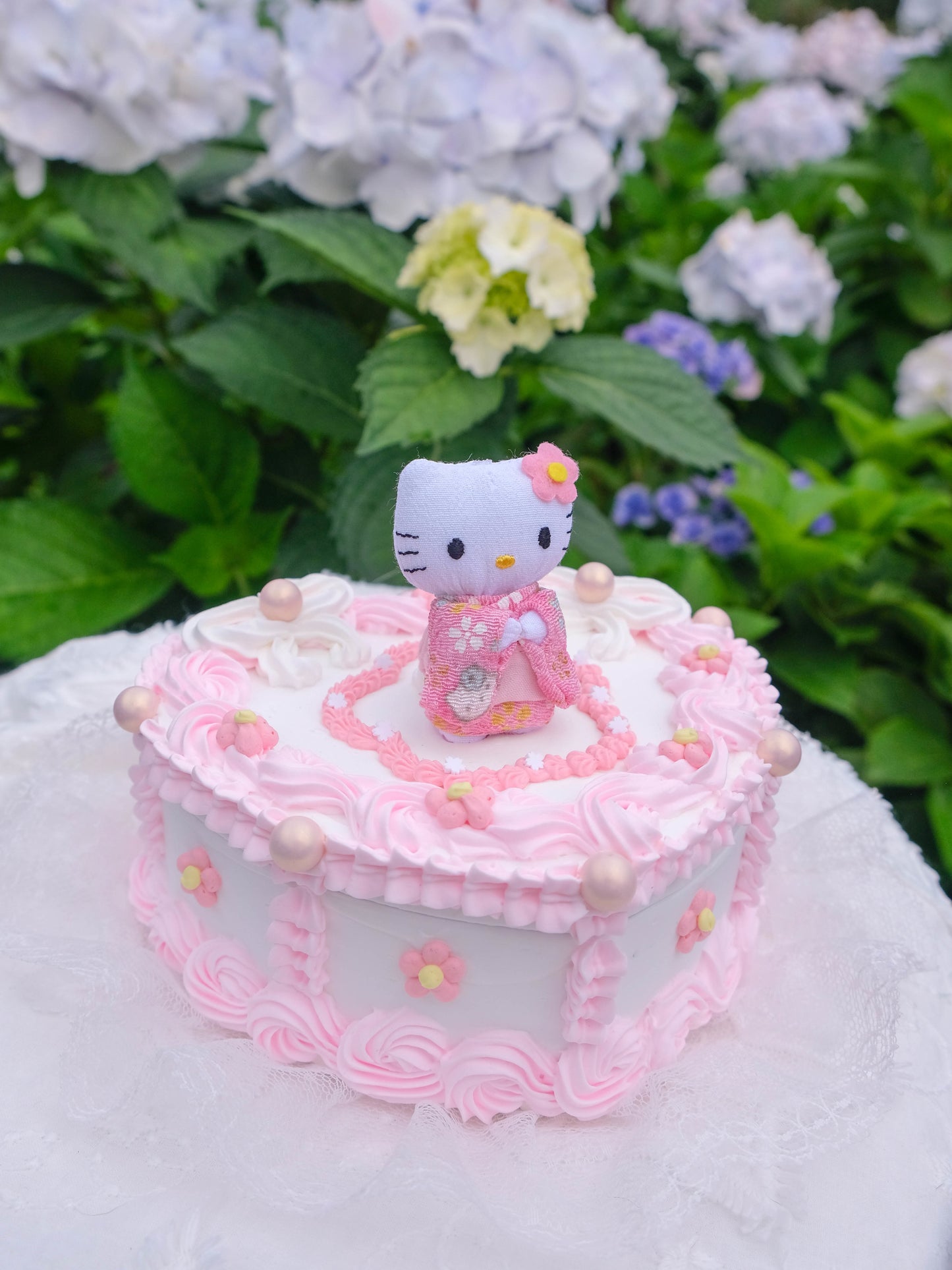 Hello Kitty Pink Kimono - Plushie