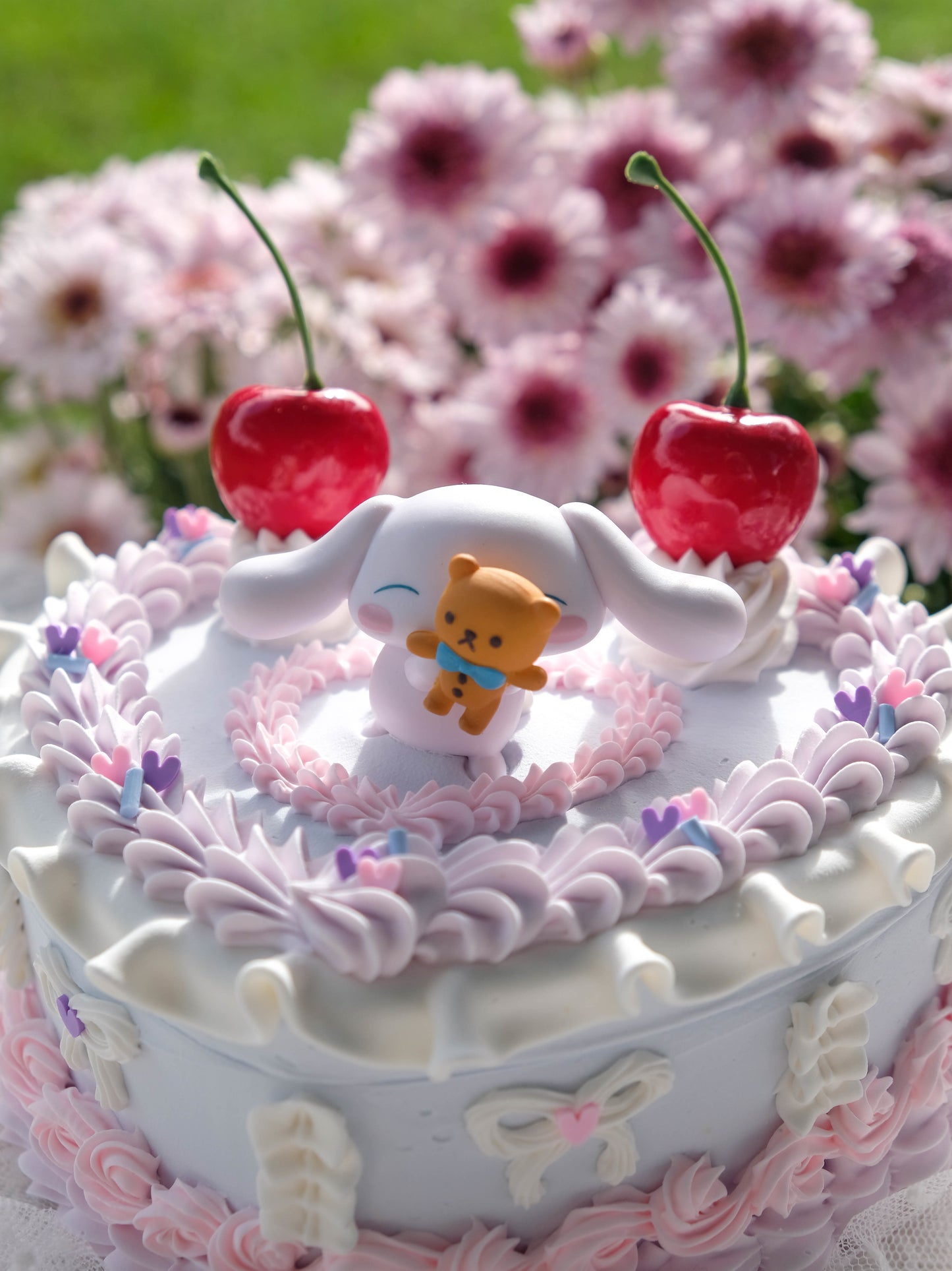 Cinnamoroll Teddy Peakaboo
