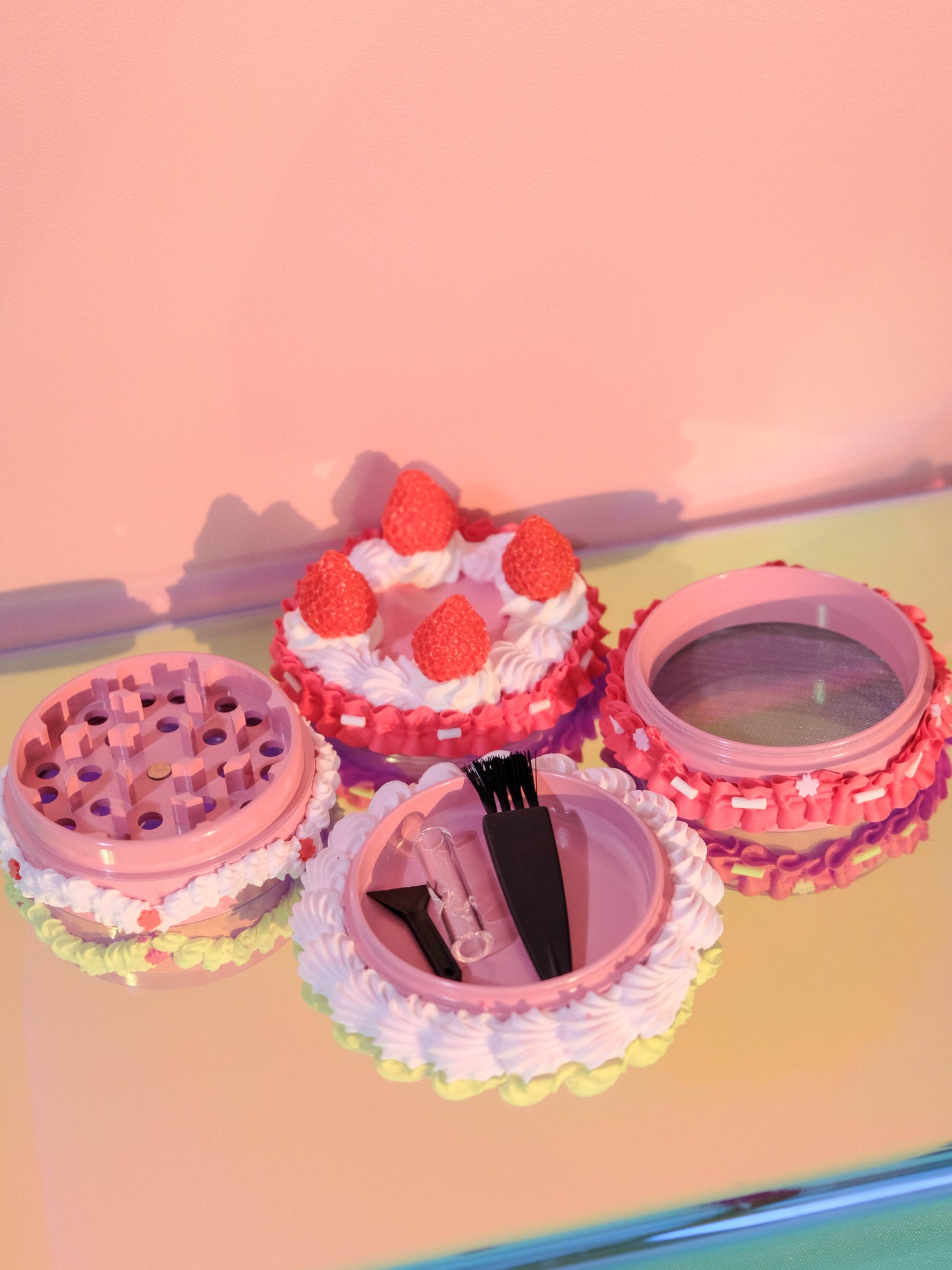 草莓布丁蛋糕研磨机