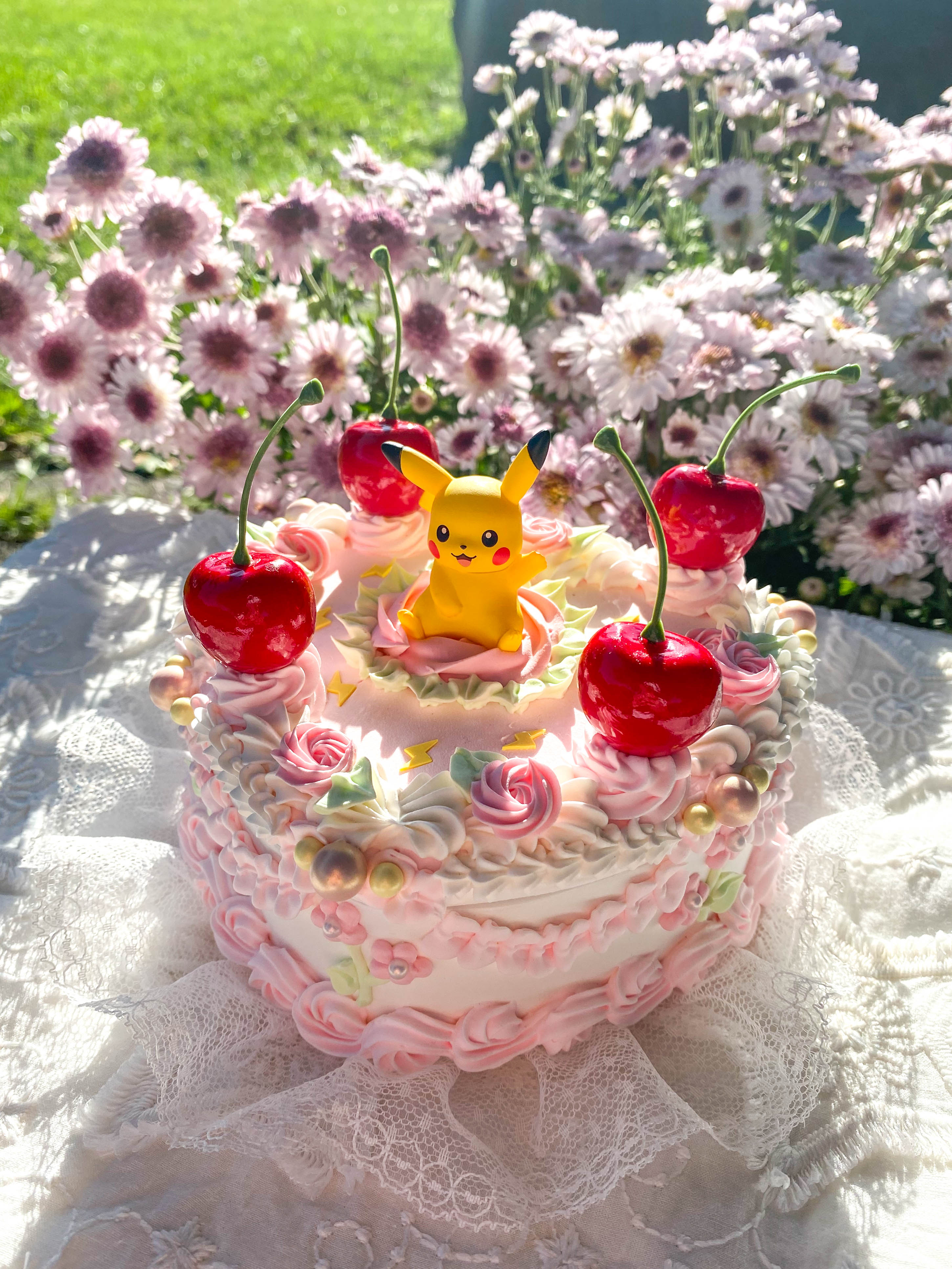 How To Make Pokémon Pikachu Cake | Easy Pikachu Cake Tutorial | Pikachu  Theme Cake | Honey Ki Rasoi - YouTube