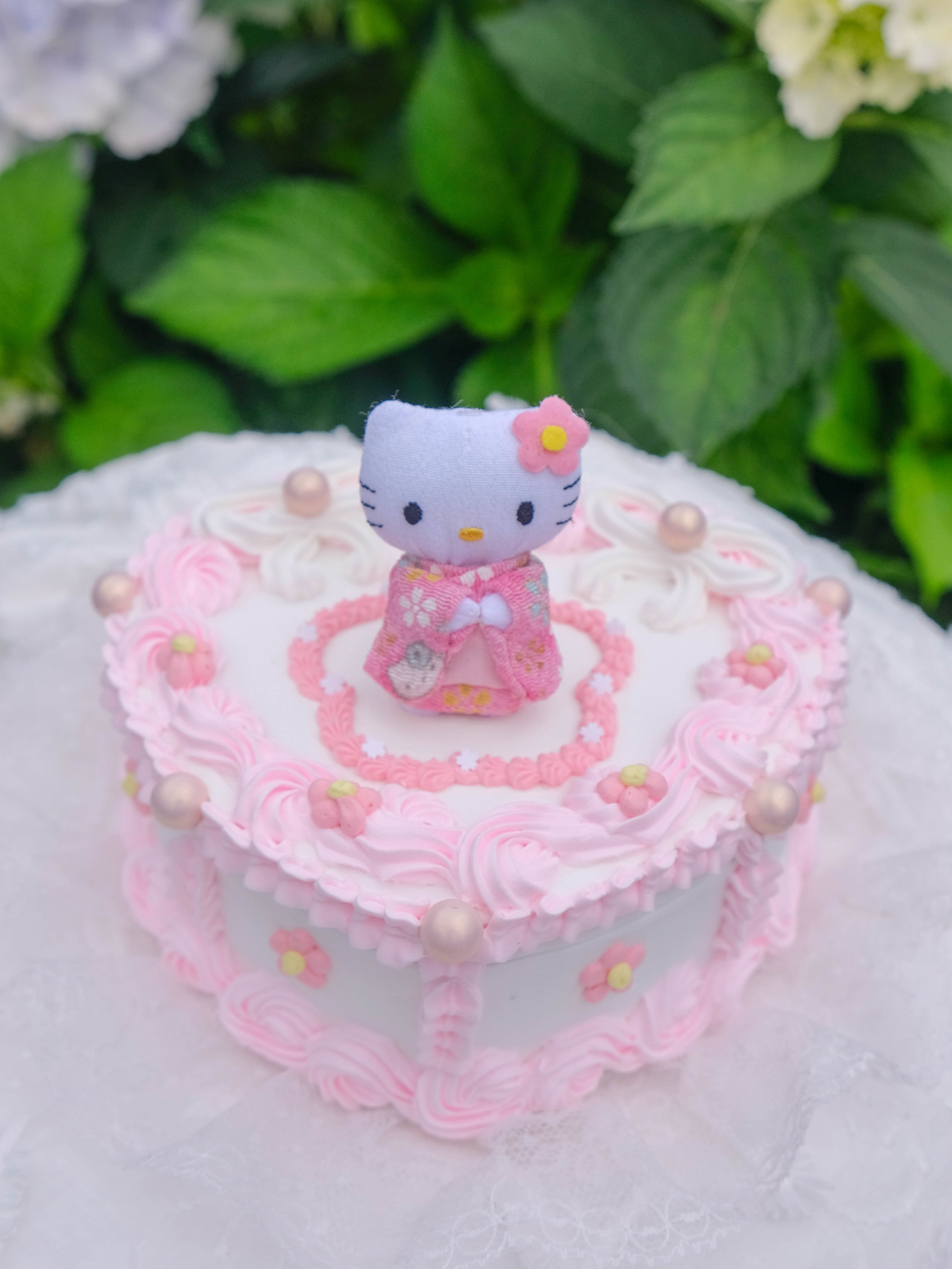 Kawaii Hello Kitty Children's Birthday Cake Decorative Insertion Cartoon  Party Decoration Baking Plug-in Anime Party Decoration - AliExpress